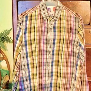 VINCE Medium Long Sleeved Button Down Shirt Plaid